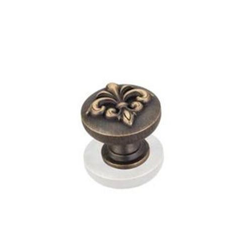 Picture of 1 3/8" Raised Fleur-de-lis Cabinet Knob 